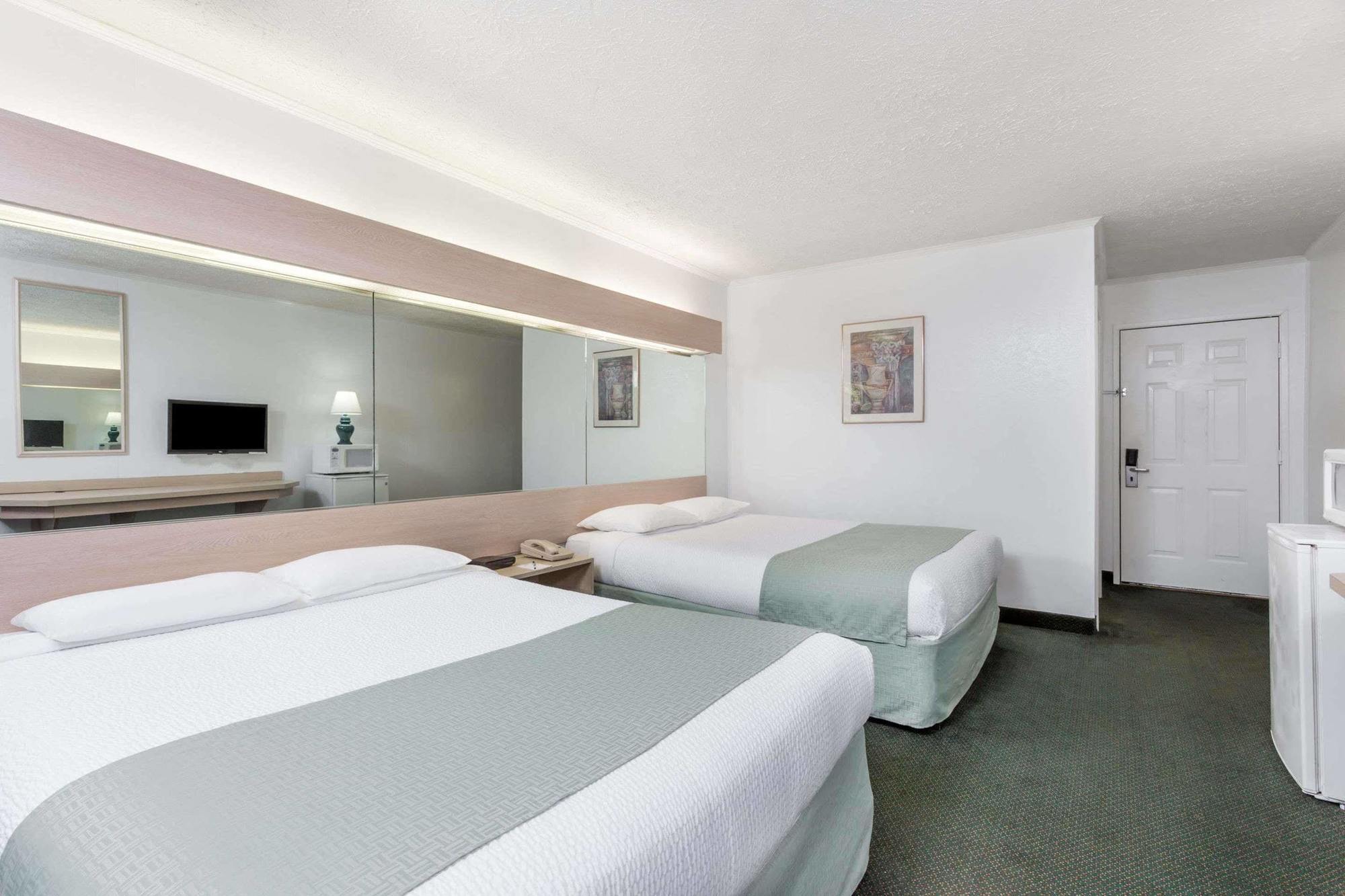 Microtel Inn By Wyndham Athens Kültér fotó